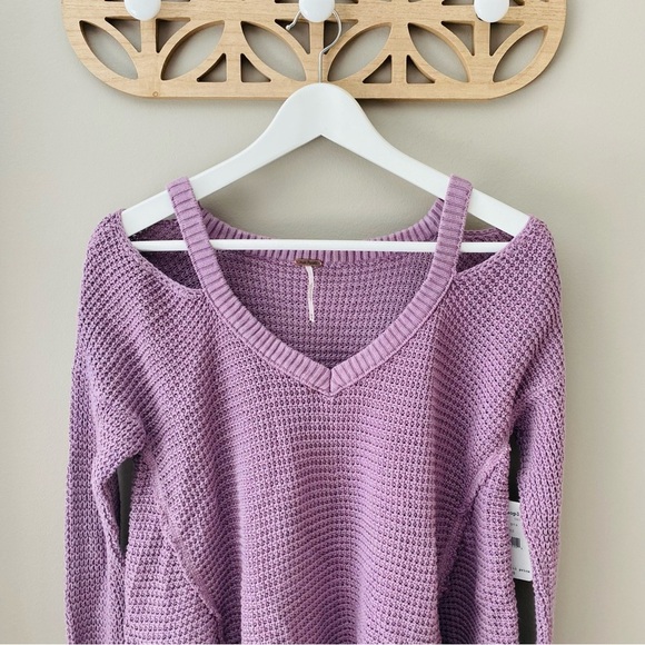 Free People Moonshine Cold Shoulder Fridge Sweater Purple Sz XS - Picture 2 of 9